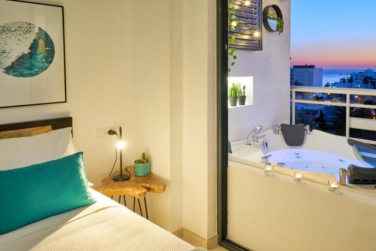 Suite Del Mar Luxury Apartment With Jacuzzi 토레몰리노스 외부 사진